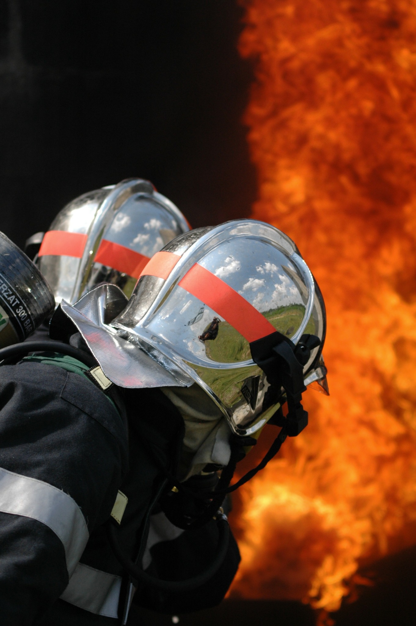 FIRE & RESCUE
